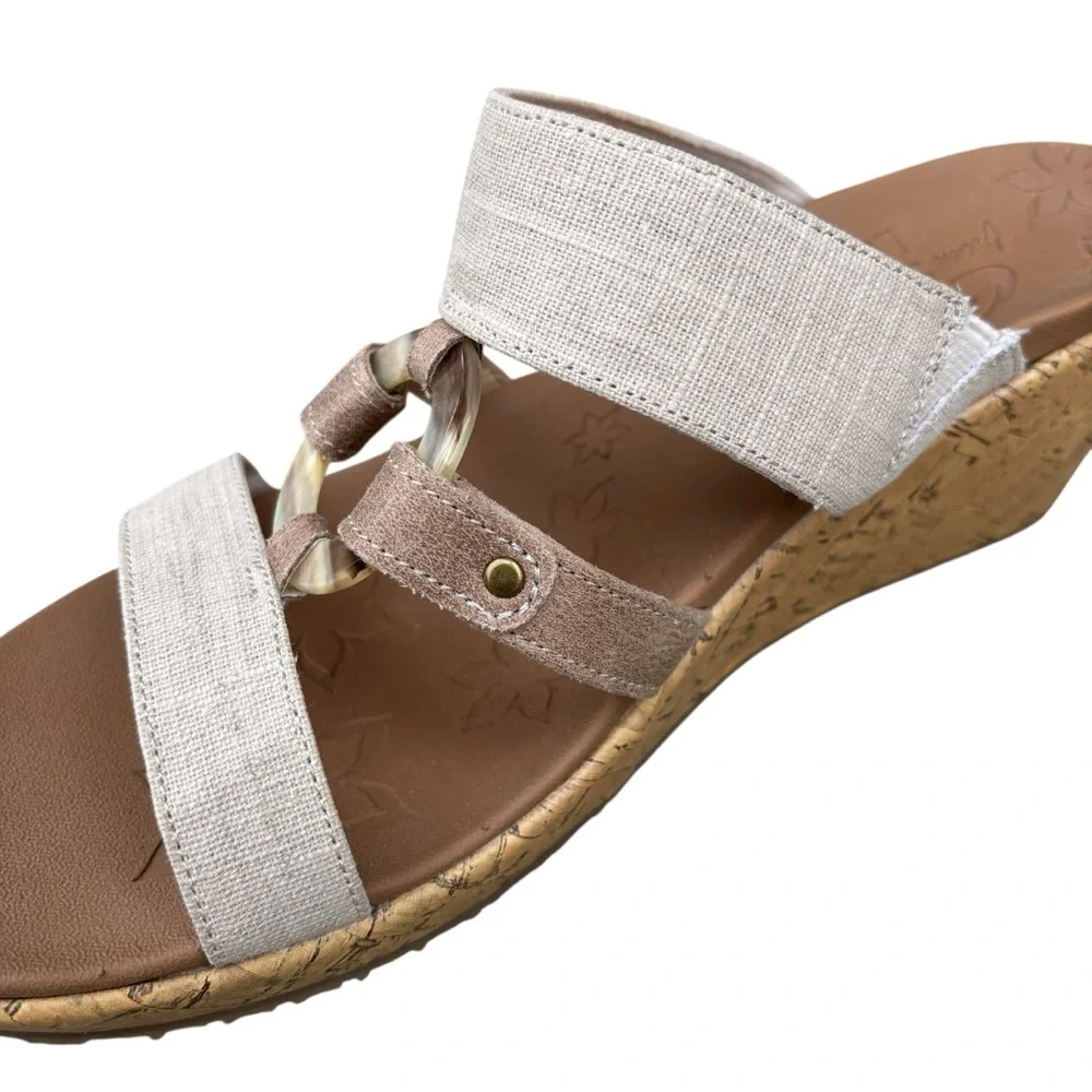 Skechers Luxe Foam Sandals Women's Tan Beige Comfort Platform Wedge Slip On 11